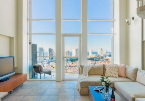 Neve Tsedek 2 rooms 67m2 Terrace Lifts Parking Pool Gym Apartment for sale in Tel Aviv