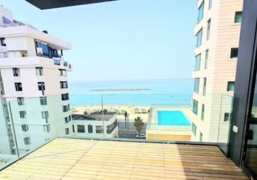 Hayarkon 3 room 85sqm Balcony Open Sea view Lift Parking Apartment for sale in Tel Aviv