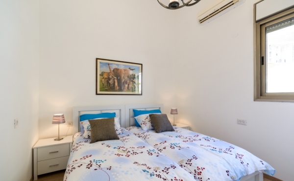 Sheinkin 3 bedrooms 100sqm Elevator Parking Apartment for Holidays rental in Tel Aviv