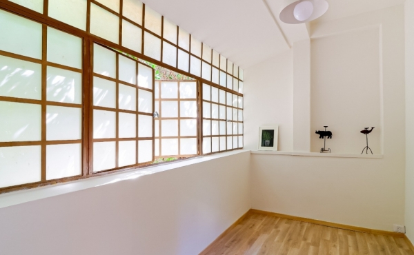 Dizengoff area 4 room 76 sqm Renovated Apartment for sale in Tel Aviv