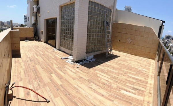 Bograshov Duplex 4 room 86sqm Roof terrace 44sqm Lift Parking Apartment for sale in Tel Aviv