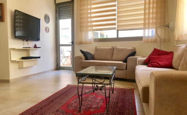 Hayarkon area 4 room 71sqm Balcony Elevator Parking Apartment for sale in Telaviv