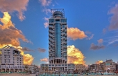 Royal Beach TLV Duplex Loft 3 suites and salon 175sqm Parking Apart hotel for rent in Tel Aviv