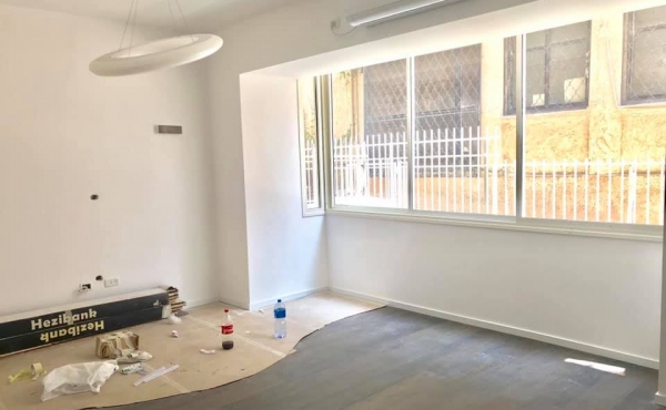 Hayarkon area 3 room 75sqm Renovated Quiet Apartment for sale in Tel Aviv