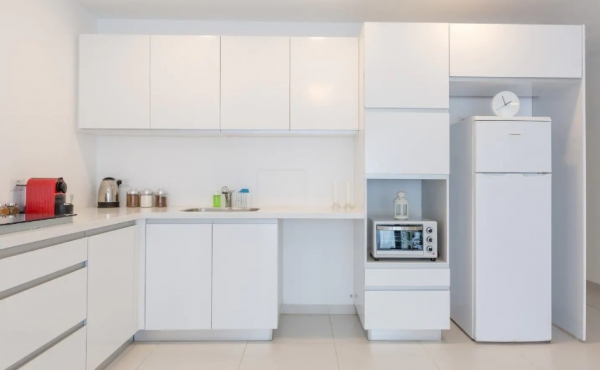 Ben Yehuda 3 room 67sqm Balcony with sea view Apartment for sale in Tel Aviv