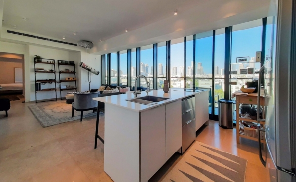 Hagymnasia tower 3 room 106sqm Balcony 16sqm Elevator Parking Gym Pool Spa Guard Apartment for sale in Tel Aviv
