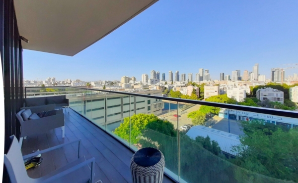 Hagymnasia tower 3 room 106sqm Balcony 16sqm Elevator Parking Gym Pool Spa Guard Apartment for sale in Tel Aviv