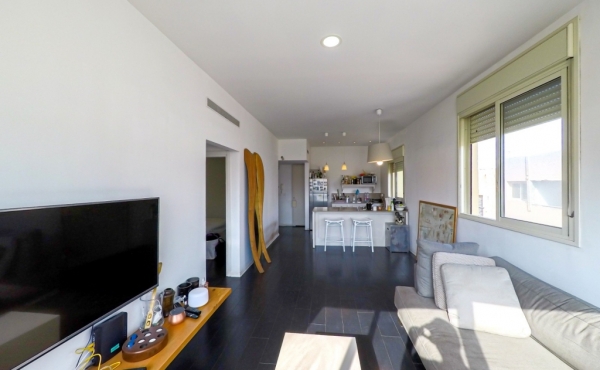 Nordau area 3 room 65sqm Elevator Quiet Apartment for sale in Telaviv