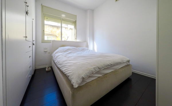 Nordau area 3 room 65sqm Elevator Quiet Apartment for sale in Telaviv