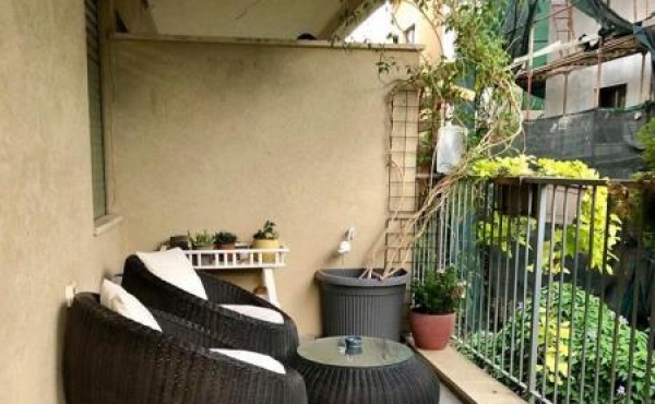 Mair Park area 3.5 room 90sqm Terrace Elevators Parking Apartment for sale in Tel Aviv
