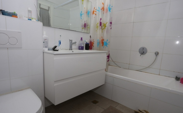 Gindi 3 room 101sqm Balcony 12sqm Elevators Parking Apartment for sale in Tel Aviv
