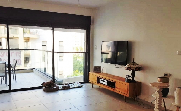 Ramat Aviv 3 room 88sqm Terrace 14sqm Parking Apartment for sale in Telaviv