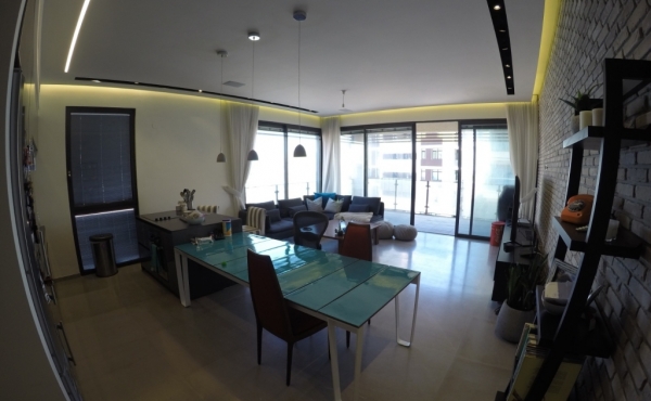 Frishman 3 room 108sqm Sun terrace 14sqm Sea view Parking Apartment for sale in Tel Aviv