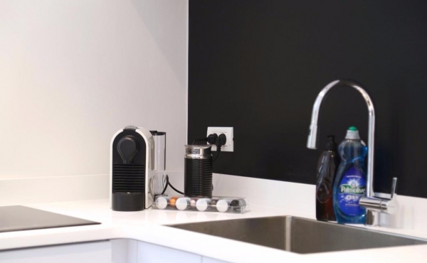 Bograshov area 2 room Renovated Sun terrace Apartment for sale in Tel Aviv