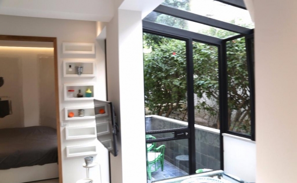 Bograshov area 2 room Renovated Sun terrace Apartment for sale in Tel Aviv