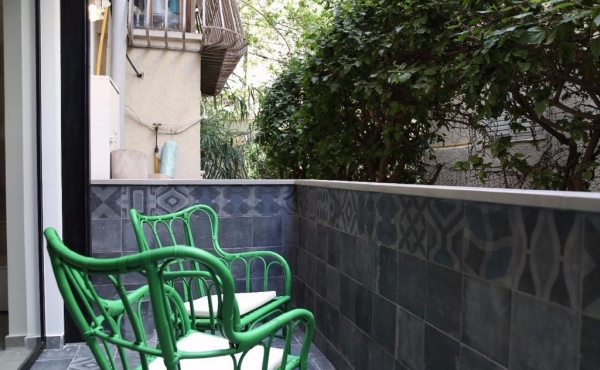 Bograshov area 2 room Renovated Sun terrace Apartment for sale in Tel Aviv