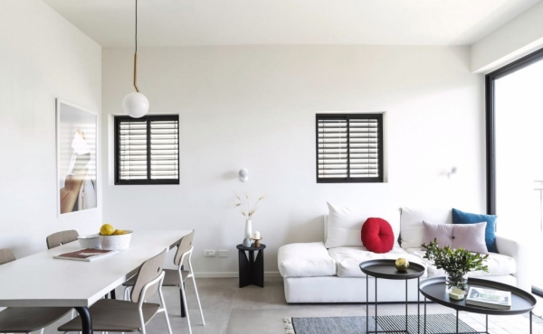 Ben Yehuda 3 rooms 74 sqm Renovated Sun terrace Lift Apartment for sale in Telaviv