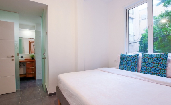 Ben Yehuda 4 room Lift, Apartment for rent in Tel Aviv