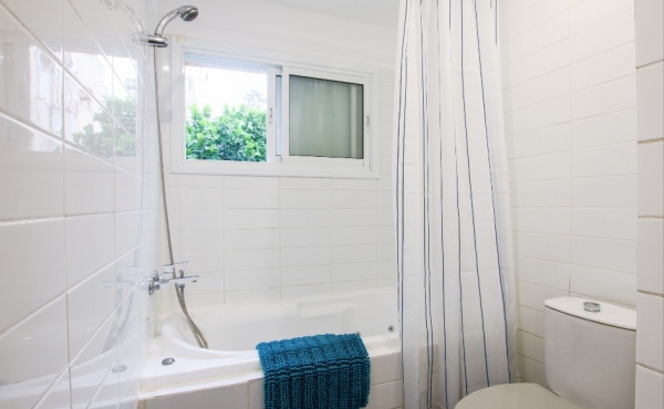 Ben Yehuda 4 room Lift, Apartment for rent in Tel Aviv