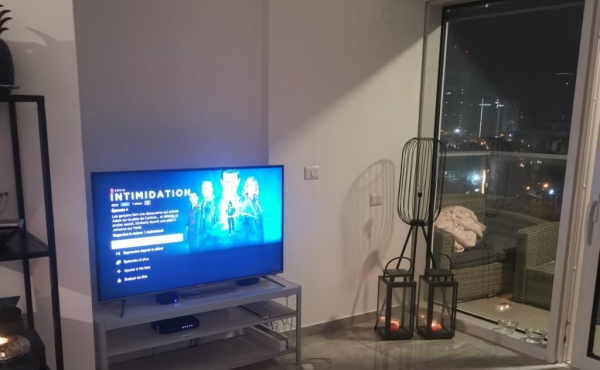 Midtown tower 3 room 70sqm Terrace 12sqm Swimming Pool Apartment for rent in Tel Aviv