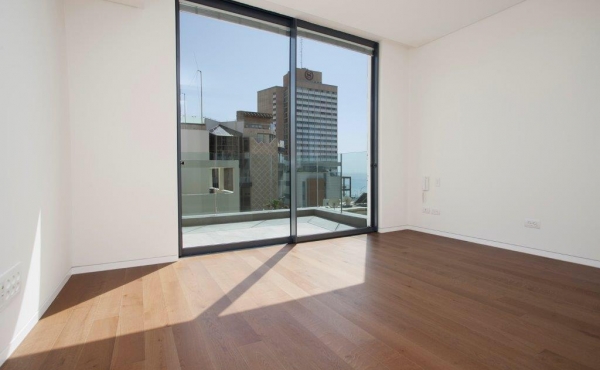 Gordon beach area 4 room 120sqm Terrace 30sqm Elevator Parking Apartment for sale in Tel Aviv