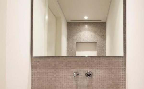 Gordon beach area 4 room 120sqm Terrace 30sqm Elevator Parking Apartment for sale in Tel Aviv