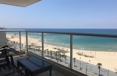 3 bedrooms Terrace Elevator Parking Swimming Pool Apartment for rent in Tel Aviv