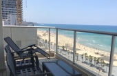 3 bedrooms Terrace Elevator Parking Swimming Pool Apartment for rent in Tel Aviv