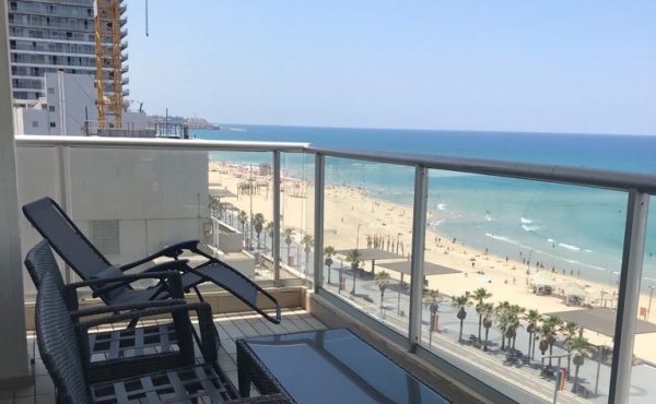 Hotel Orchid Plaza 3 bedrooms 147sqm Terrace Elevator Parking Swimming Pool Gym Club Apartment for rent in Tel Aviv