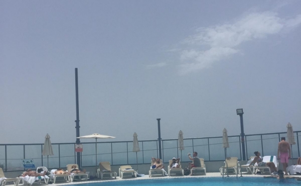 Hayarkon 3 room High floor with sea view Balcony Gym club Swimming Pool Apartment for rent in Tel Aviv