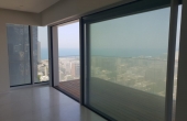 Arlozorov 4.5 room 143sqm Balcony Parkingx3 Gym club Swimming Pool Doorman Luxury Apartment for sale in Tel Aviv