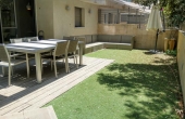 Neve tsedek area 4 bedrooms 110sqm Garden 70sqm Parking Apartment for rent in Tel Aviv