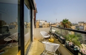 Park Hayarkon area Luxurious apartment 2.5 room 52sqm Terrace Open view Lift Parking To buy