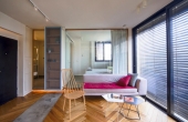 Park Hayarkon area Luxurious apartment 2.5 room 52sqm Terrace Open view Lift Parking To buy