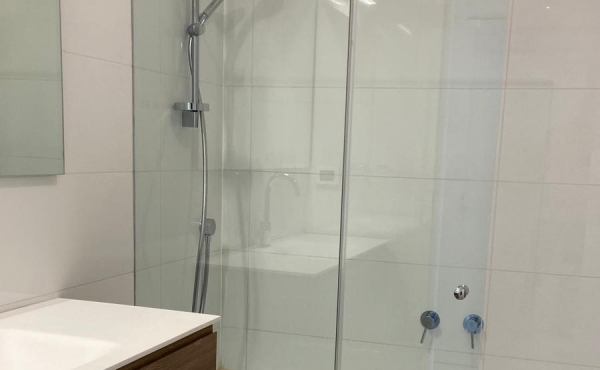 Balfour area 4 room Terrace Lift Parking Apartment for rent in Tel Aviv