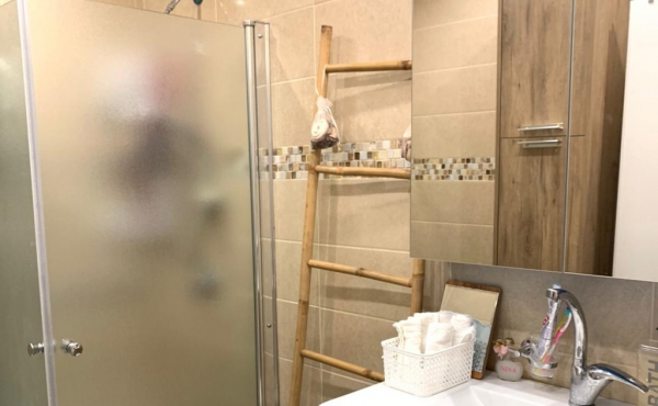 Hayarkon area Garden apartment 52sqm Balcony 12sqm Apartment for rent in Tel Aviv