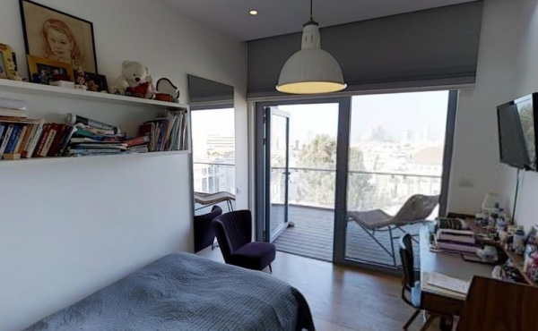 Rothschild 6 room 200sqm Terrace 60sqm Sea view Doorman Pool Gym Apartment for sale in Tel Aviv