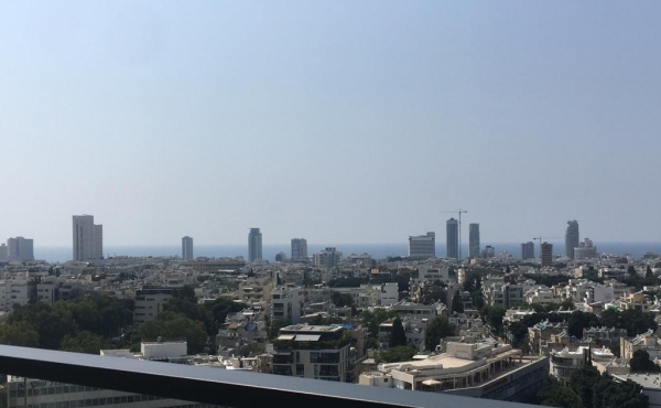 Penthouse 5 room 180sqm Sea view 2 terraces of 150sqm Parkingx2 Apartment for rent in Tel Aviv