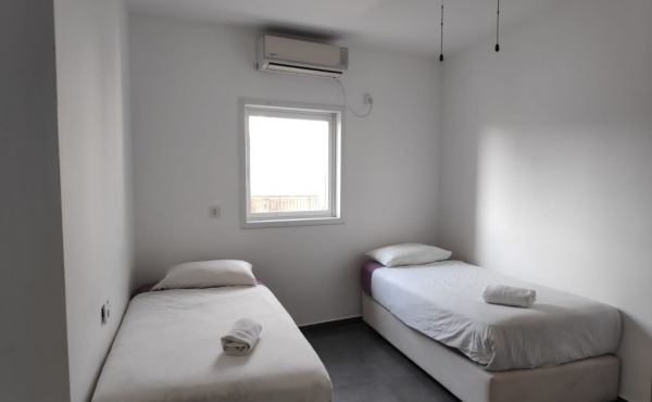 Rothschild area 3 room 80sqm Terrace 22sqm Elevator Apartment for rent in Tel Aviv