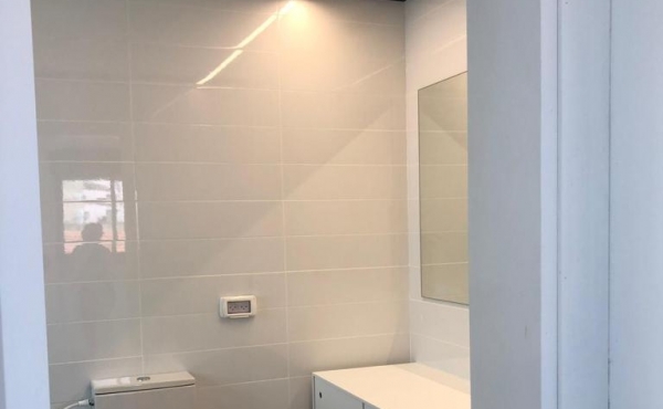 Rothschild area 3 room 80sqm Terrace 22sqm Elevator Apartment for rent in Tel Aviv