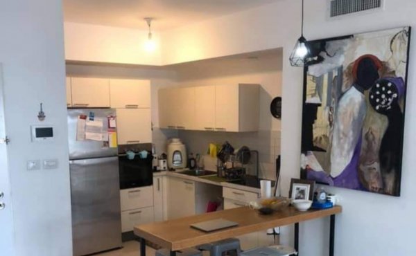 3,5 rooms 86m2 Balcony 12m2 Apartment for rent in Tel Aviv