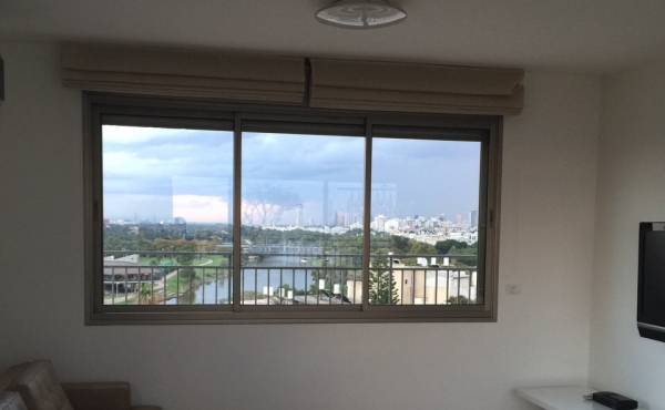 North Dizengoff Penthouse 3 room 75sqm Terrace 50sqm Sea view Apartment for rent in Tel Aviv