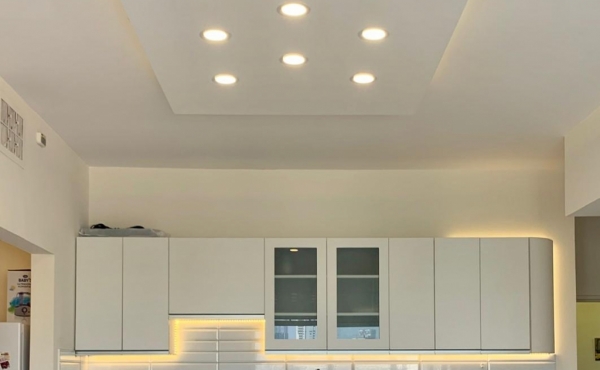 Dizengoff Roof Duplex Terrace Elevator Apartment for rent in Tel Aviv