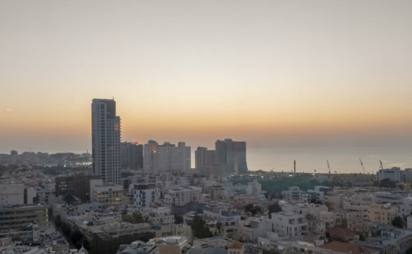 Rothschild area 4 room 140sqm Full sea view Parking Gym Pool Doorman 