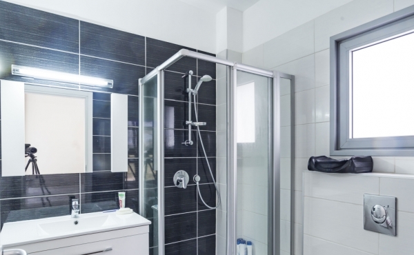 Ramat Aviv 4 room 120sqm Terrace 20sqm Lift Parking Gym club Doorman For Sale Real estate Telaviv