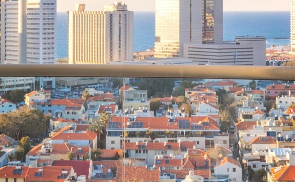 Neve Tsedek 2 rooms 67m2 Terrace Lifts Parking Pool Gym Apartment for sale in Tel Aviv