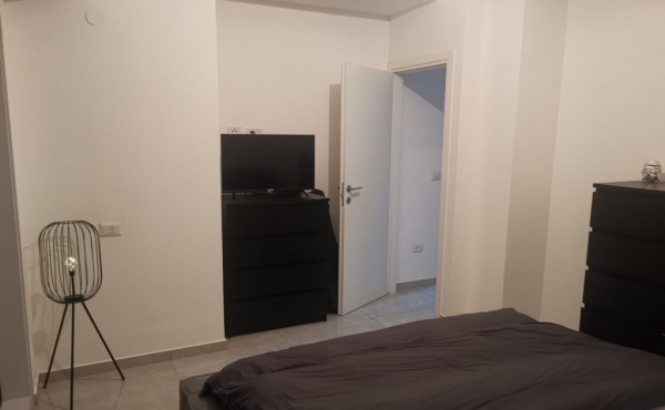 Azrieli mall area 3 room 70sqm Terrace 14sqm Parking Apartment for rent in Tel Aviv