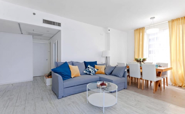 Sea front 80 sqm Balcony 10 sqm Apartment for sale in Tel Aviv