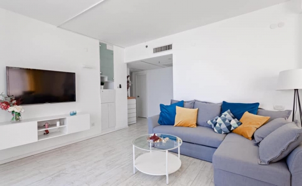Sea front 80 sqm Balcony 10 sqm Apartment for sale in Tel Aviv