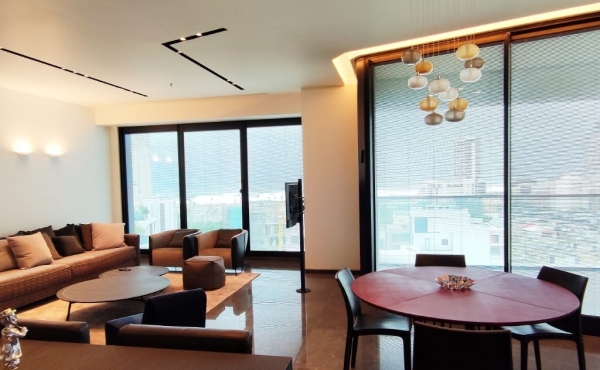 3 room 110sqm Furnished Terrace Parking Apartment for rent in Tel Aviv